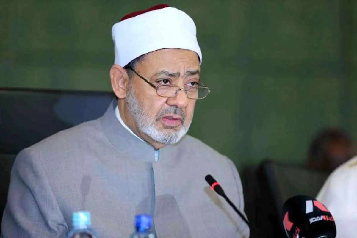 شیخ الازهر: کتک زدن همسر مباح است!