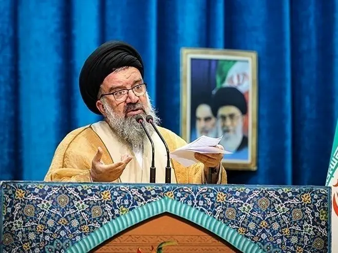 احمد خاتمی: بی‌حجابی‌ها و شل‌حجابی‌ها عادی نیست