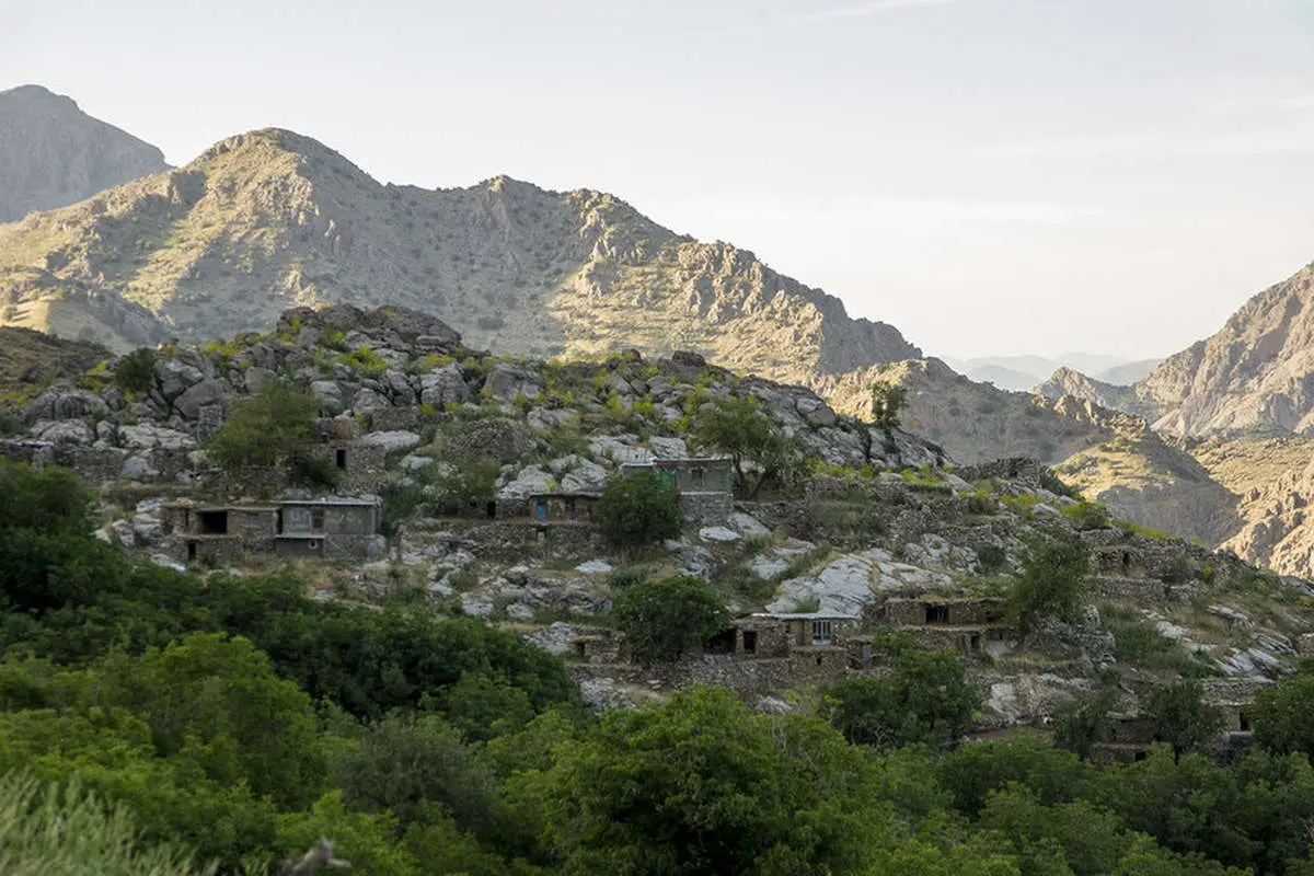 (تصاویر) زندگی سخت ههوار نشینان کردستان
