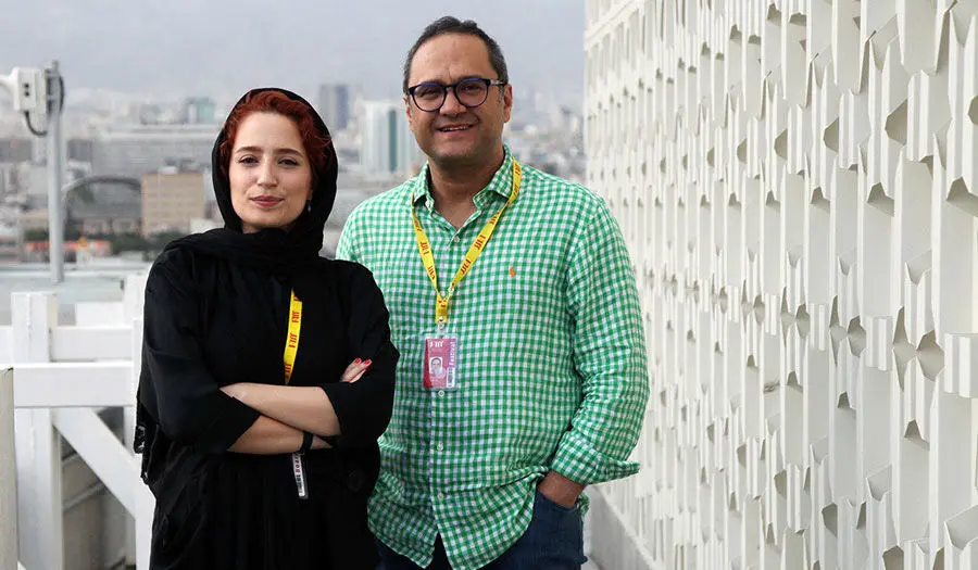 حمله "کیهان" به رامبد جوان به دلیل ماجرای تولد فرزند در کانادا