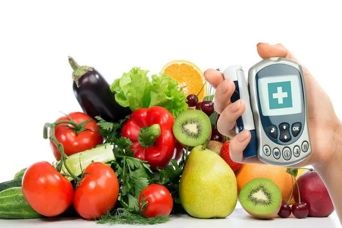 (اینفوگرافیک) چند توصیه غذایی برای افراد دیابتی