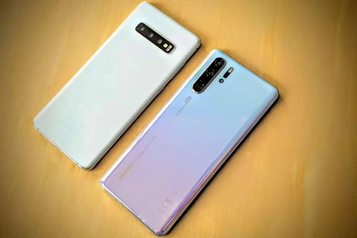 چرا Huawei P30 Pro از سامسونگ اس ۱۰ پلاس بهتر است؟
