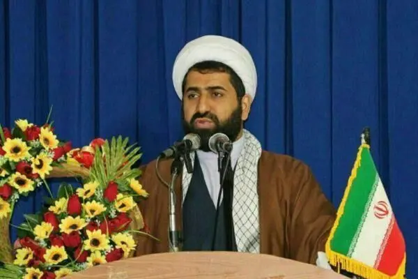 اظهارات عجیب امام جمعه اسالم درباره لباس دختر ترامپ!