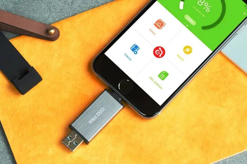 خرید حافظه فلش برای آیفون و اندروید چقدر خرج دارد؟