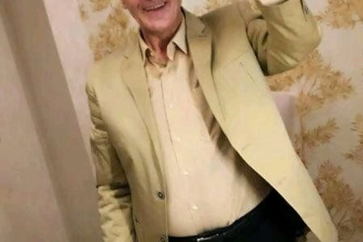 (عکس) ابوالفضل پورعرب در جشن تولد ۵۸ سالگی