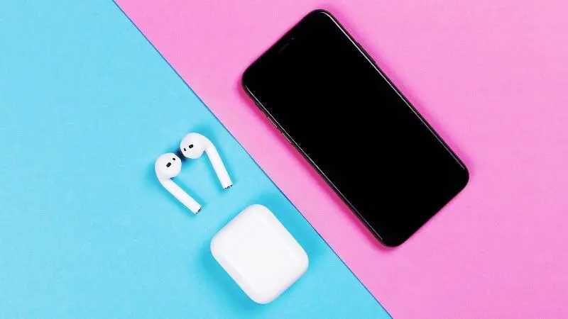 آیا خرید AirPodهای بدون سیم اپل عاقلانه است؟