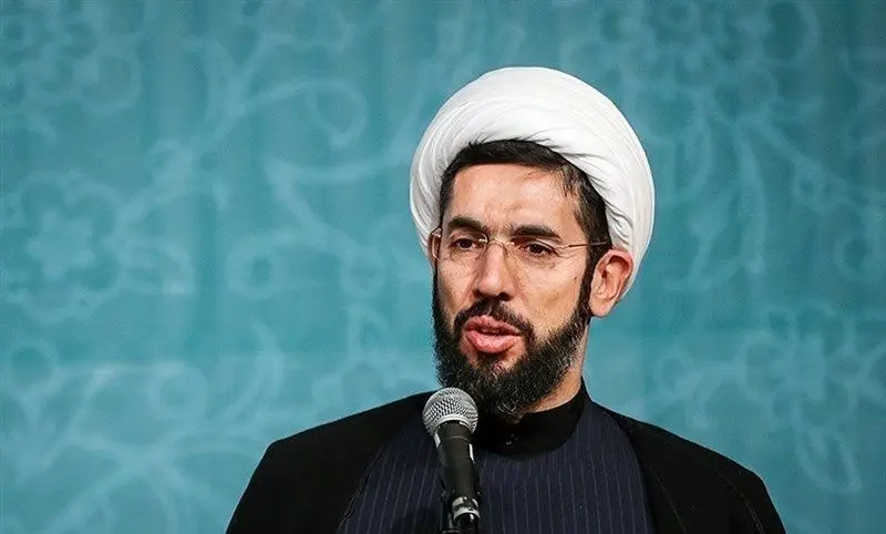 توزیع سکه در دانشگاه آزاد!