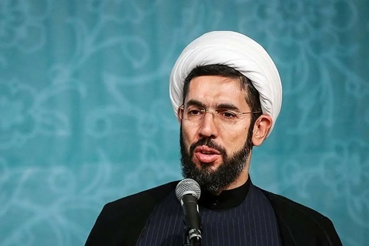 توزیع سکه در دانشگاه آزاد!