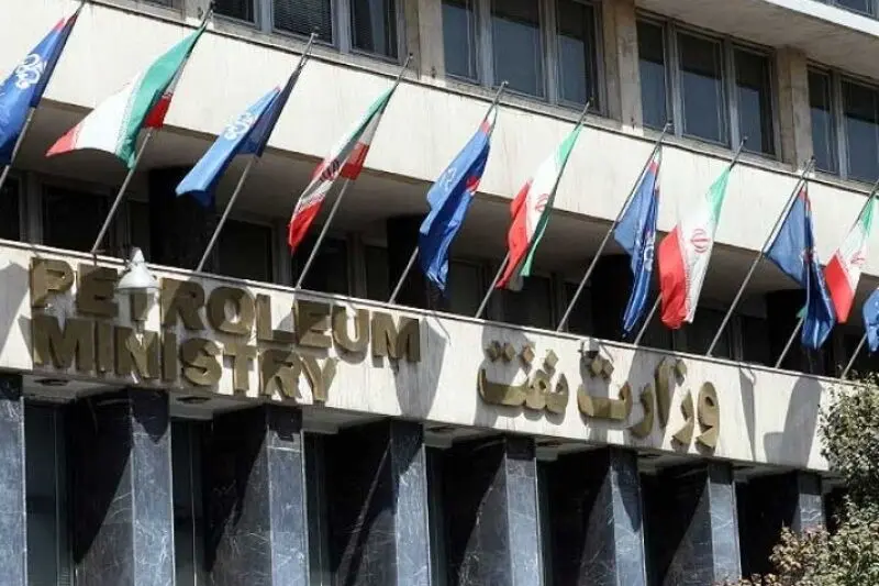 پرونده شکایت از نماینده نجومی بگیر به دادگاه رفت