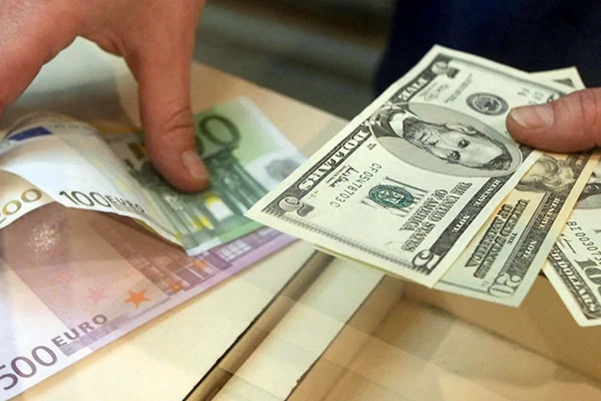 قیمت یورو و قیمت دلار در بازار امروز پنجشنبه ۶ تیر ۹۸
