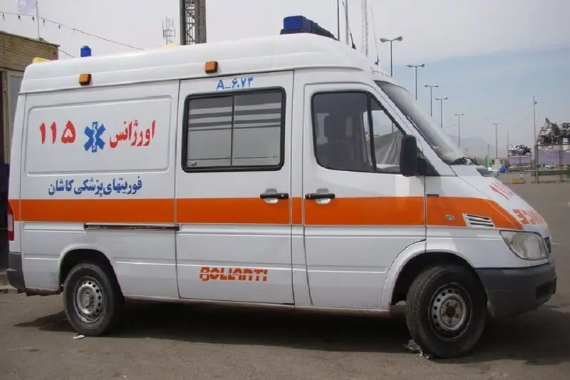 واژگونی خودرو در کاشان ۲ کشته داشت