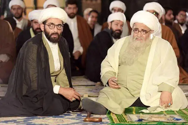 (عکس) حمید گودرزی در لباس روحانیت