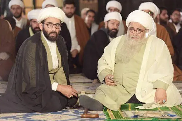 (عکس) حمید گودرزی در لباس روحانیت