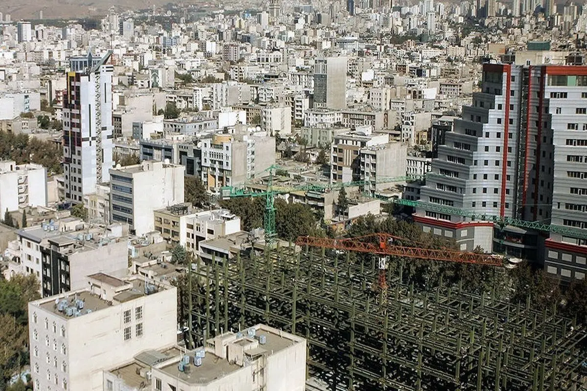 هشدار صریح یک اقتصاددان درباره تورم مسکن/ طبقه متوسط به سمت آلونک‌نشینی می‌رود؟