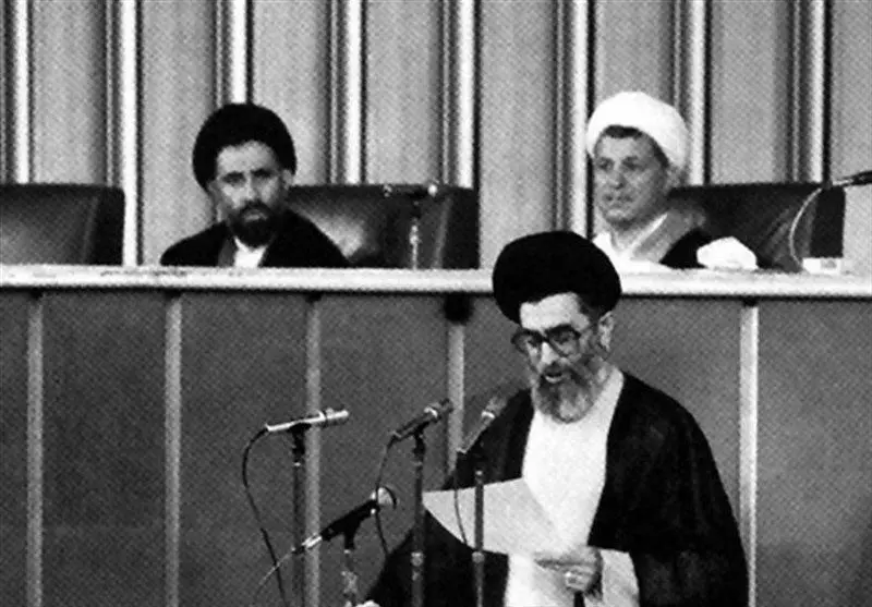 روایت‌هایی خواندنی از جلسه انتخاب آیت‌الله خامنه‌ای به رهبری