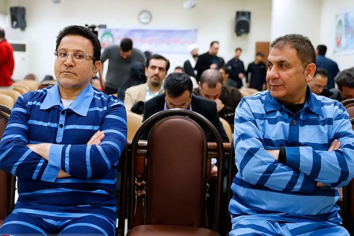 هدایتی از زندان هم اینستاگرامش را آپدیت میکند؟!
