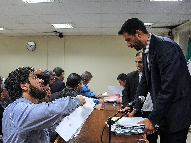 هادی رضوی: سال ۹۰ پورشه داشتم و از بچگی سفر می‌رفتم