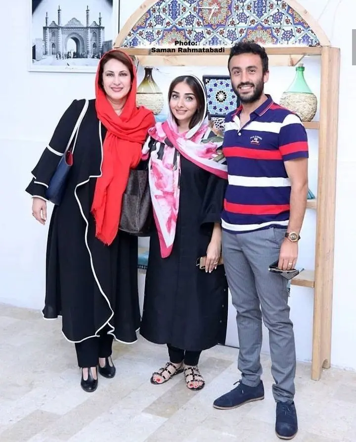 (عکس) تصویری خاص از فاطمه گودرزی، پسر و عروسش