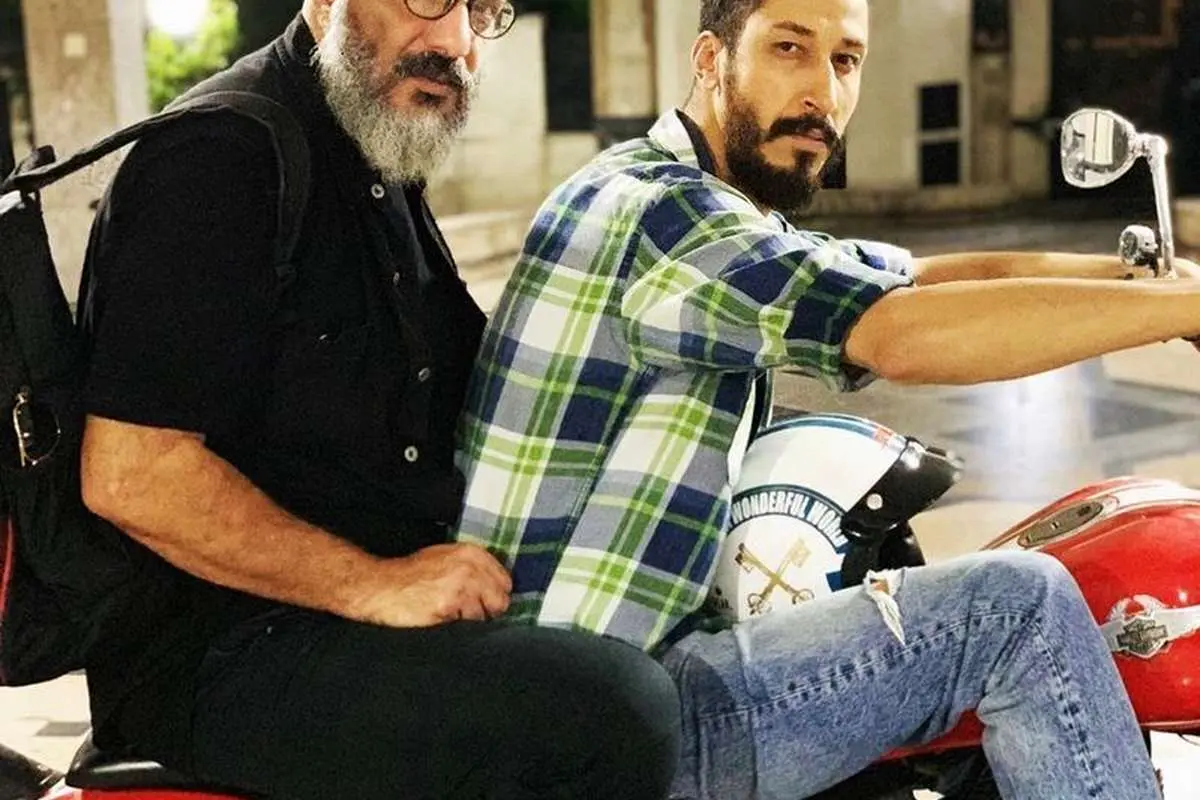 (عکس) تصویری خاص از موتور سواری ۲ بازیگر سرشناس
