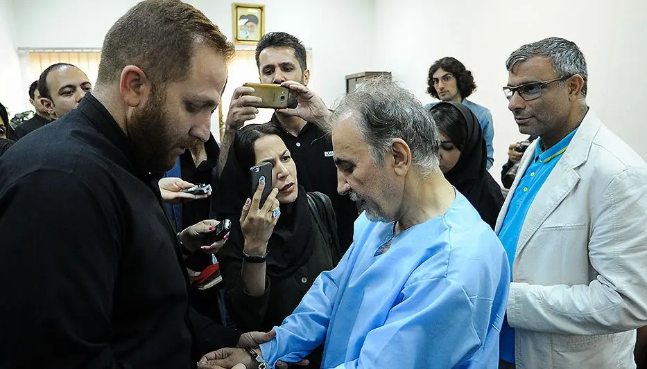 سانچی، محمد علی نجفی و میترا استاد