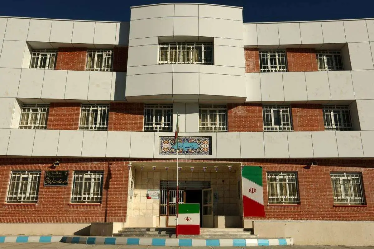 اجرای ۳۷ طرح عمرانی و زیربنایی بنیاد برکت در نهبندان