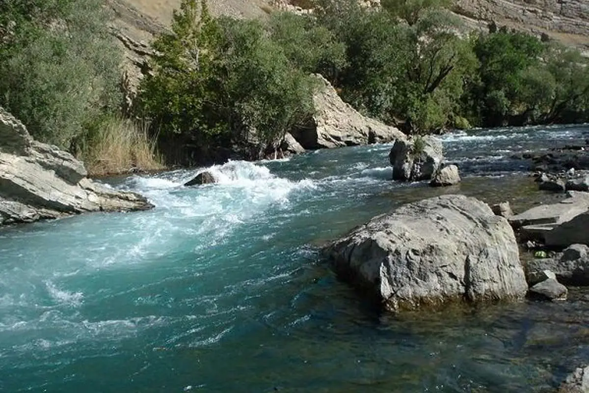 سردی آب رودخانه کرج جان جوان ۲۵ ساله را گرفت