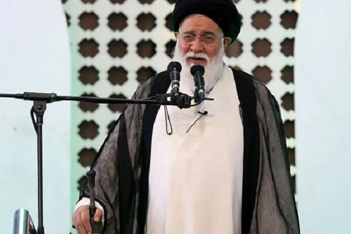 علمالهدی: برخی با توطئه و گول زدن مردم به قدرت رسیدهاند
