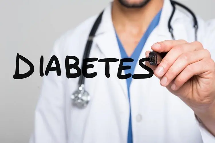 علائم و انواع بیماری دیابت چیست و چگونه بفهمیم دیابت داریم؟