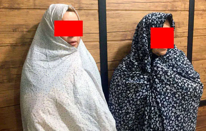 قتل هولناک پسر پولدار توسط یک مادر و دختر؛ با ساطور تکهتکهاش کردیم!