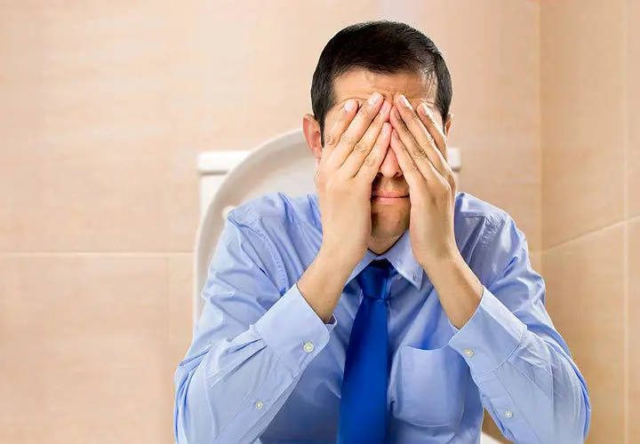 بواسیر یا هموروئید چیست؛ چه علائم و راه‌های درمانی دارد؟