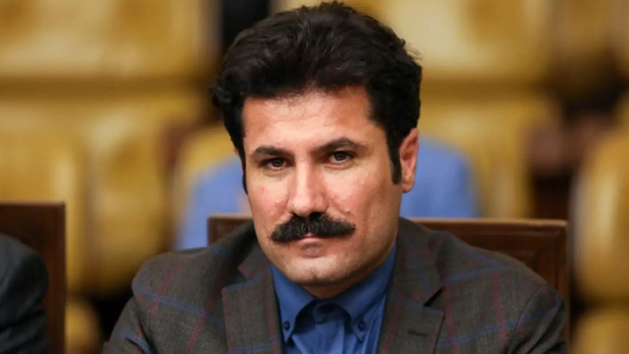 شبکه سه ما یا آنها؟