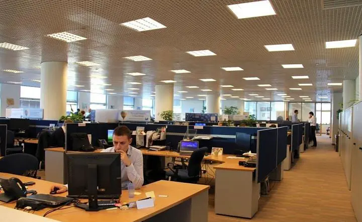 ساعت کاری ادارات استان تهران اعلام شد