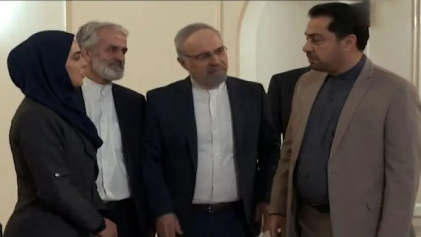 واکنش کارگردان «گاندو» به صحبت‌های ظریف