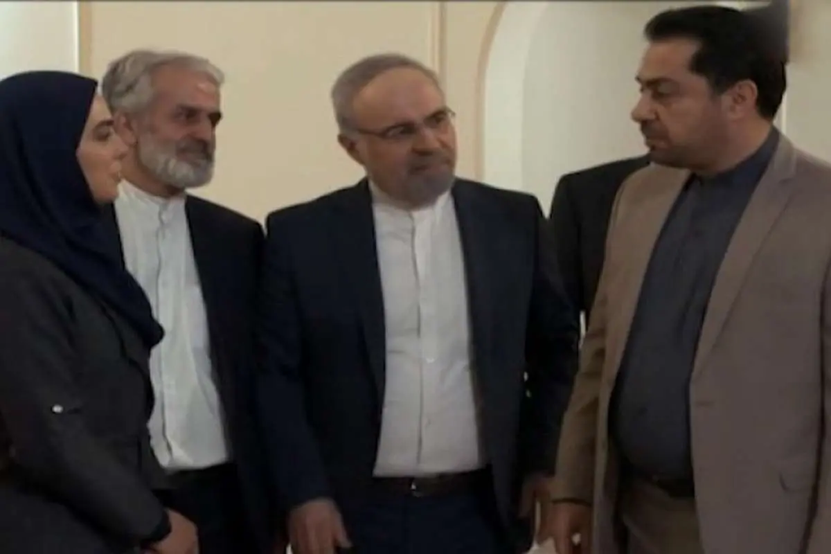 واکنش کارگردان «گاندو» به صحبتهای ظریف