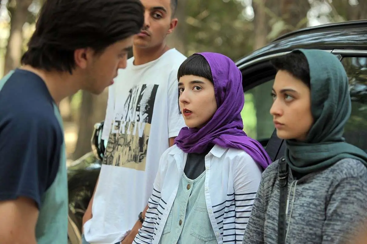 نقد و بررسی فیلم درساژ؛ طنابها را محکم کنید!