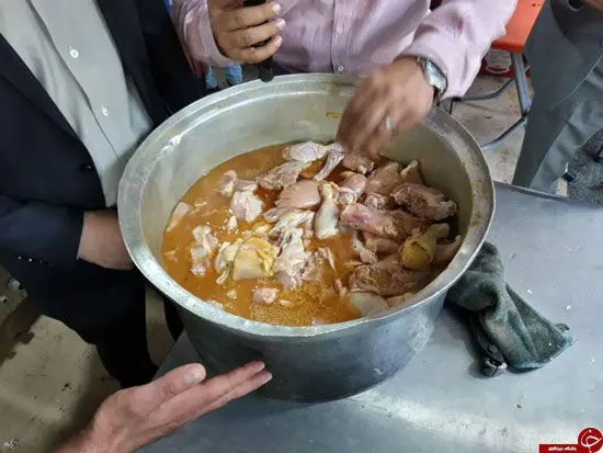 (تصاویر) کشف قیمه‌های یخ زده چندبار پخته شده!