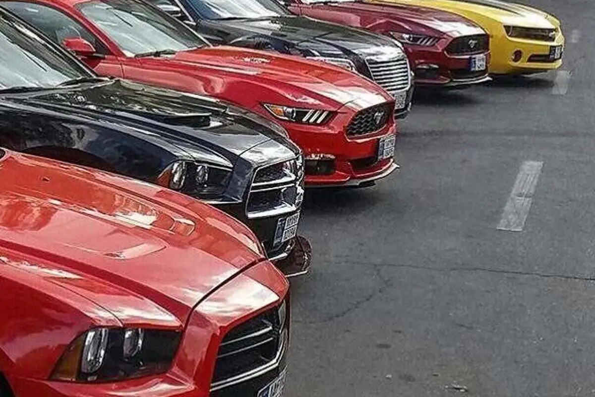 (عکس) دورهمی خودروهای لوکس آمریکایی در تبریز!