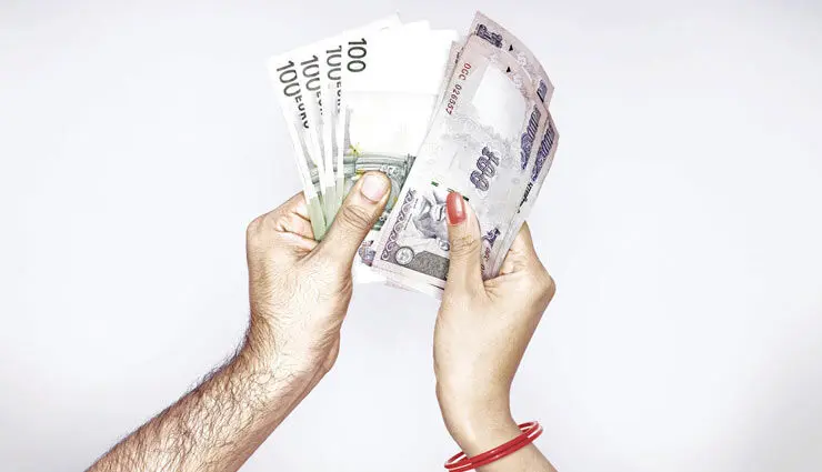اگر زن درآمد مستقل داشته باشد آیا باز هم مستحق نفقه است؟