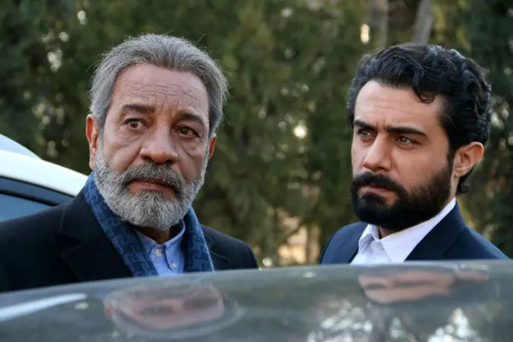 گاف‌های اساسی سریال گاندو