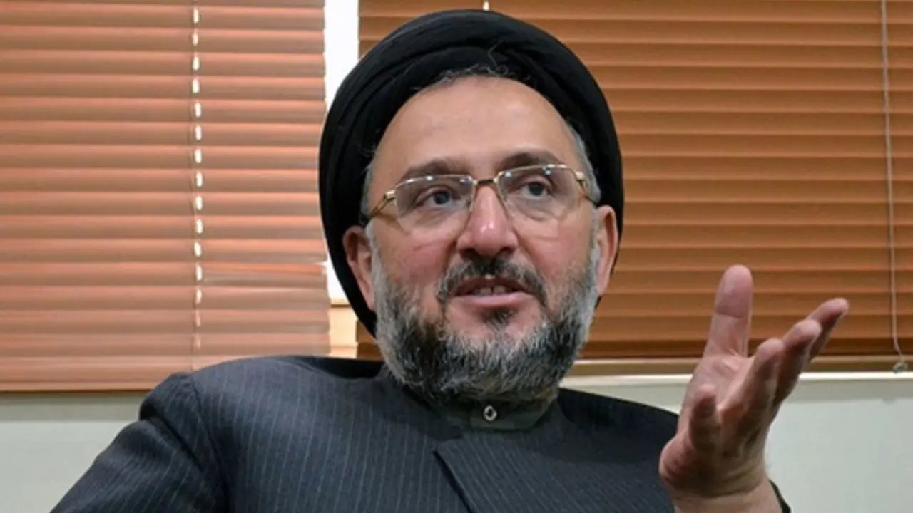 محمدعلی ابطحی: سردار نظری می‌گفت چرا کسی با فرماندهان کاری ندارد؟