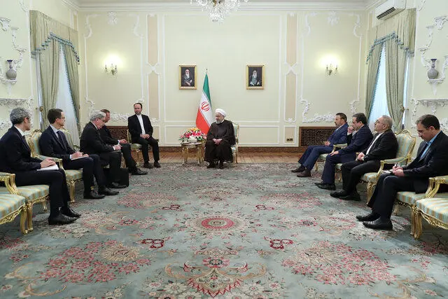 روحانی پس از دریافت پیام مکرون: راه دیپلماسی را باز نگهداشته‌ایم