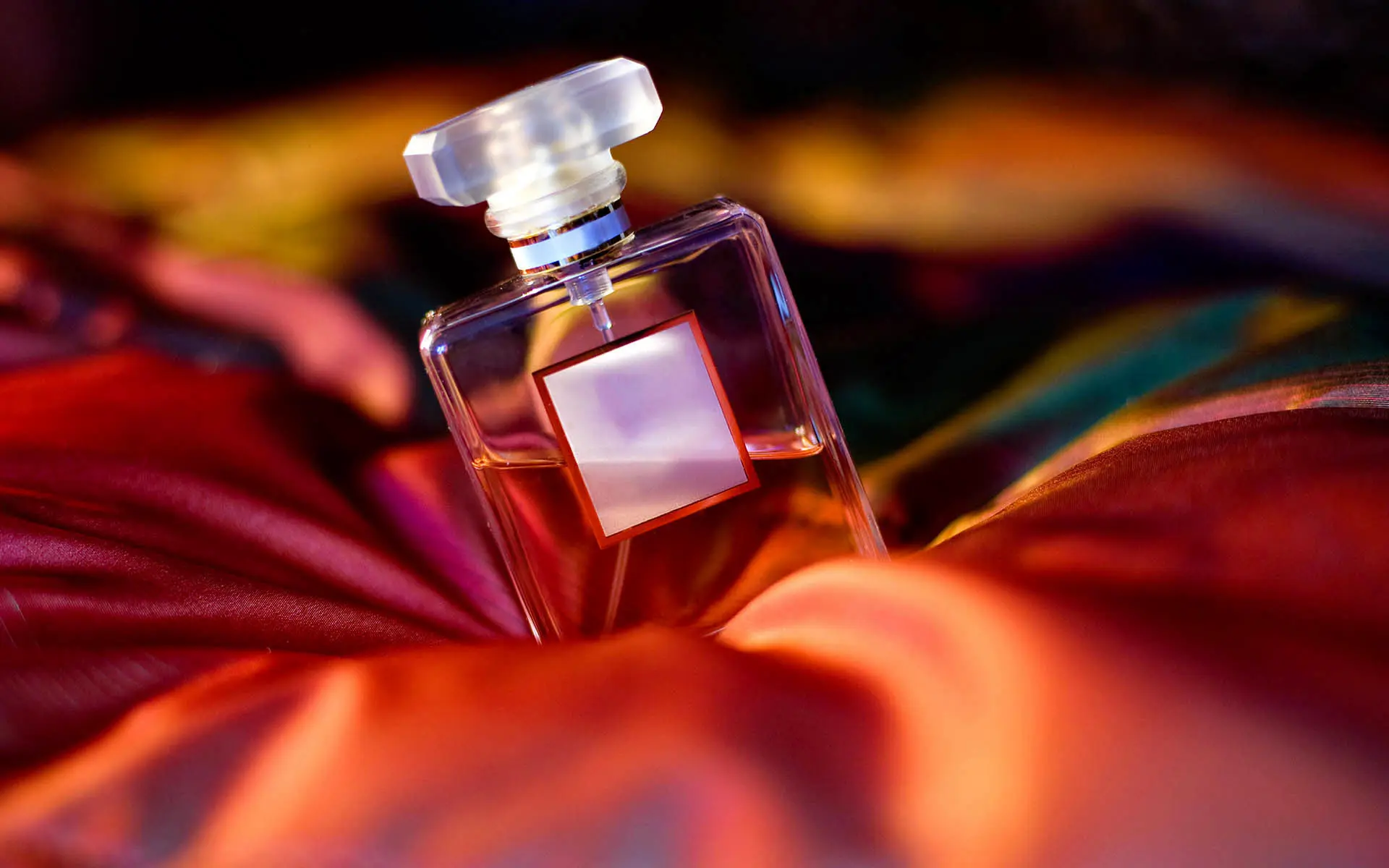 عطر ۸ میلیون تومانی کار دست پسر شیطان صفت داد!