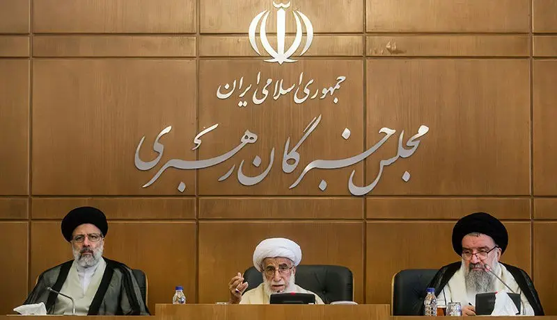 مجلس خبرگان: با انگلیس بخاطر توقیف نفتکش برخورد کنید