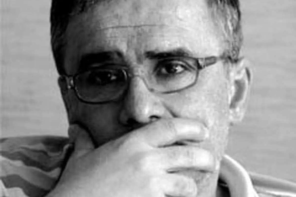 روشنفکر ایرانی می گوید من را نقد نکن!