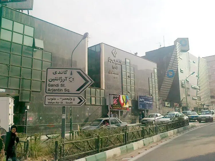 (جدول) نرخ خرید آپارتمان در محله گاندی تهران؛ کف قیمت متری ۲۰ میلیون!