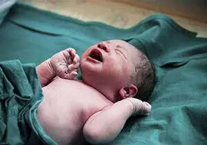 تولد یک نوزاد در مترو دروازه دولت