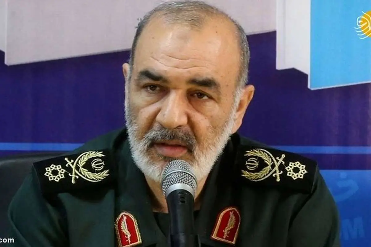 فرمانده سپاه به آمریکا: درباره پهپاد مستندات بیاورید