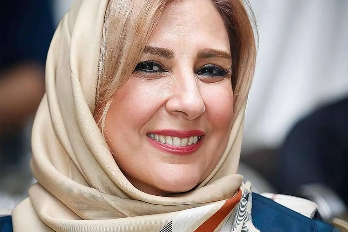 مرجانه گلچین: من باختم، بدجوریم باختم فقط بزارین برررررررم من!