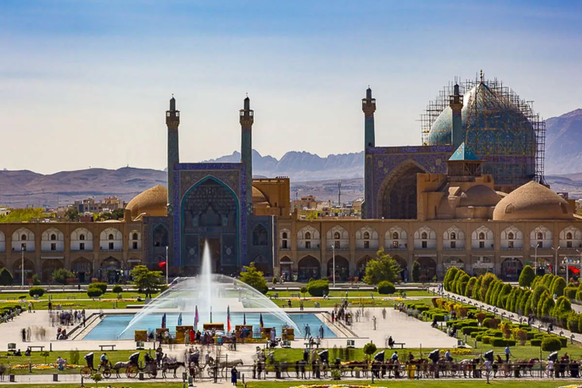 (تصاویر) تخریب حریم نقش‌جهان