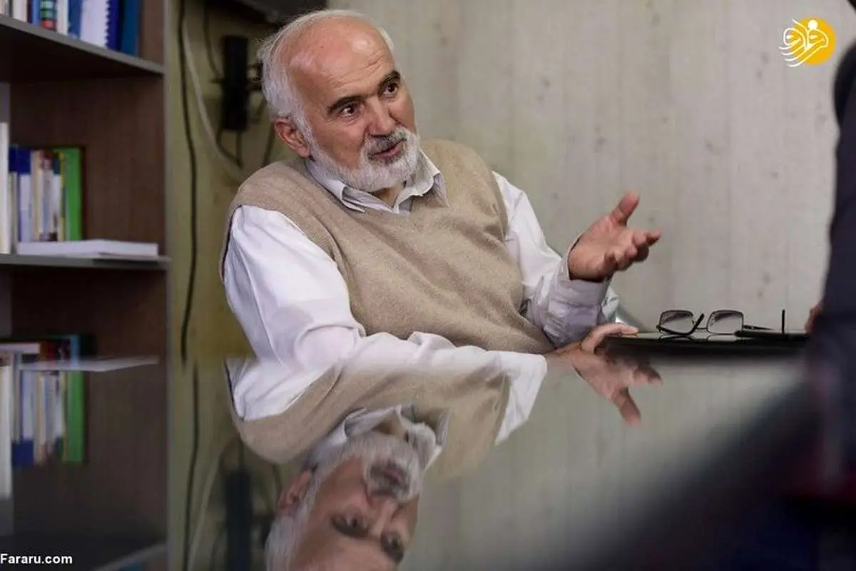 احمد توکلی: مدیران ایران خودرو و سایپا باج میدهند تا بمانند